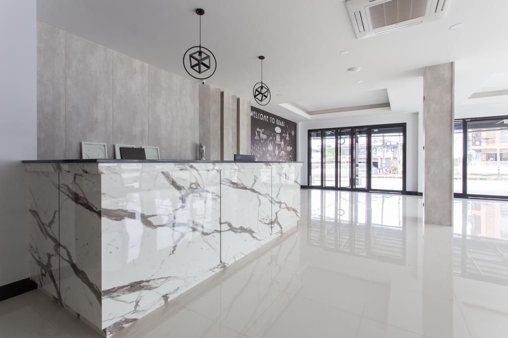 Well Timed Hotel Krabi Bagian luar foto